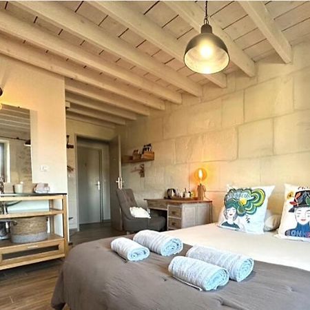 Les Maisons De פונויל מראה חיצוני תמונה